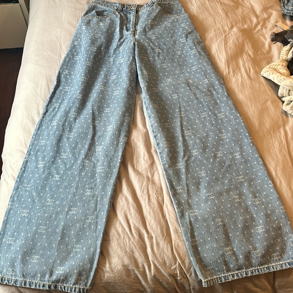 Chanel Light Blue & White Wide Leg Printed Denim Jeans - Picture 1 of 9